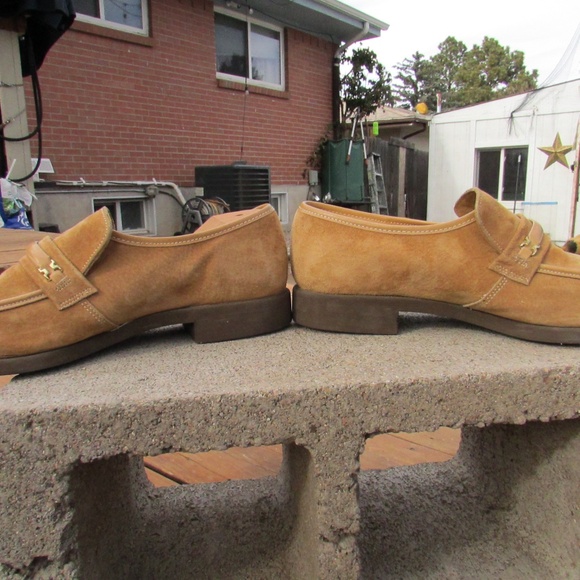 Tan Suede Vintage Hush Puppies Loafers main image 5